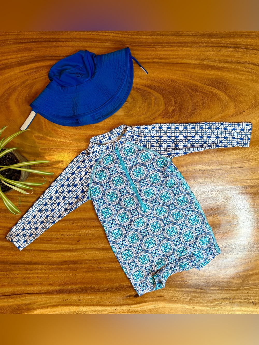 Coolibar | UPF 50+ Swimsuit & Sun Hat Set - 18–24M